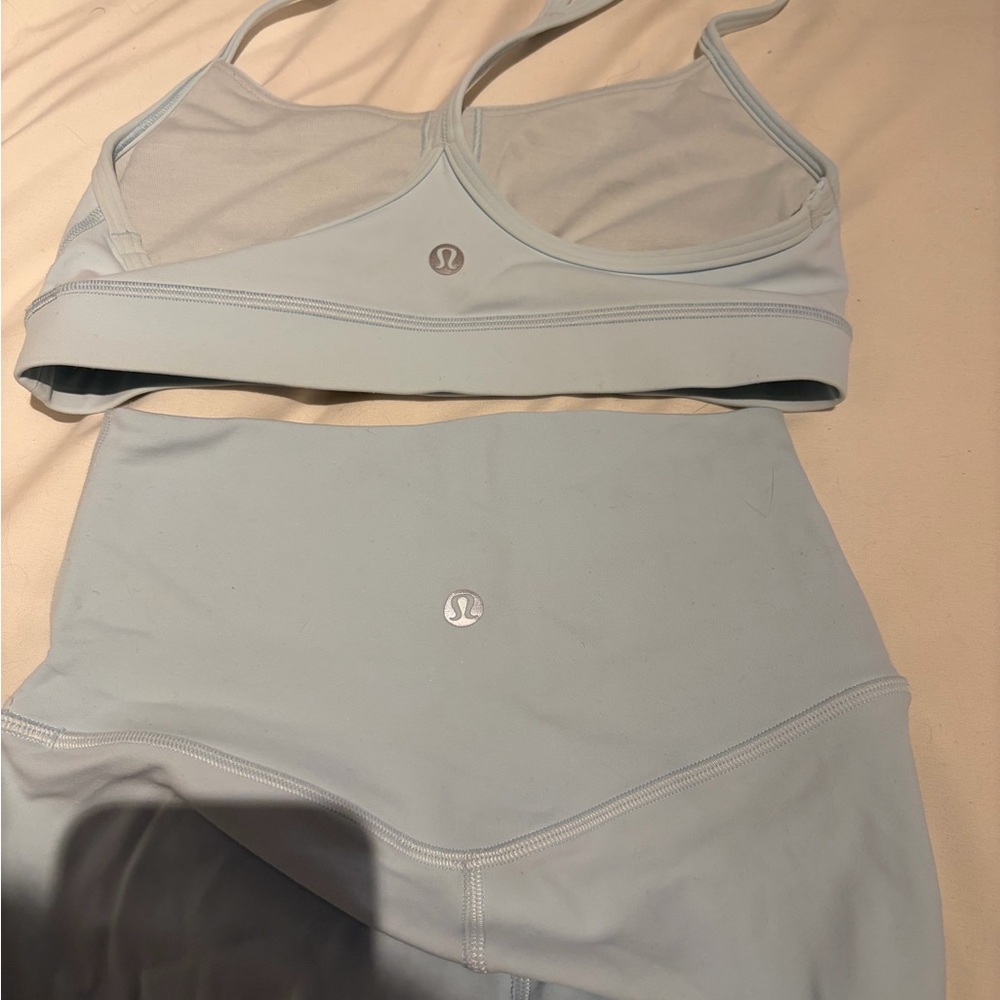 lululemon athletica Sky Blue Sports Bra and Leggings